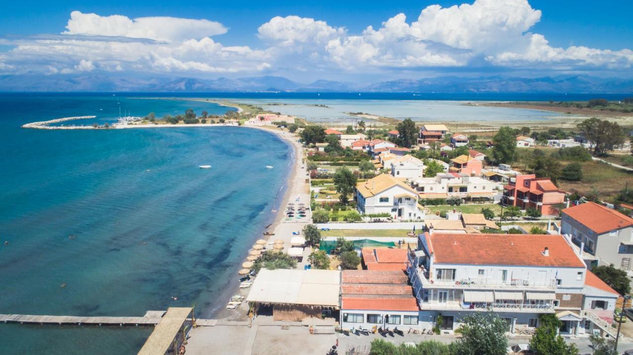 Petrakis Beach Lefkimmi  Exterior photo